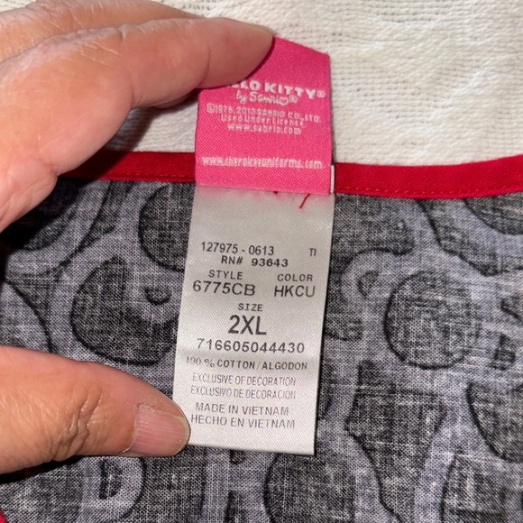 Gently Loved Hello Kitty Black and Red Scrub Top - Picture 6 of 9